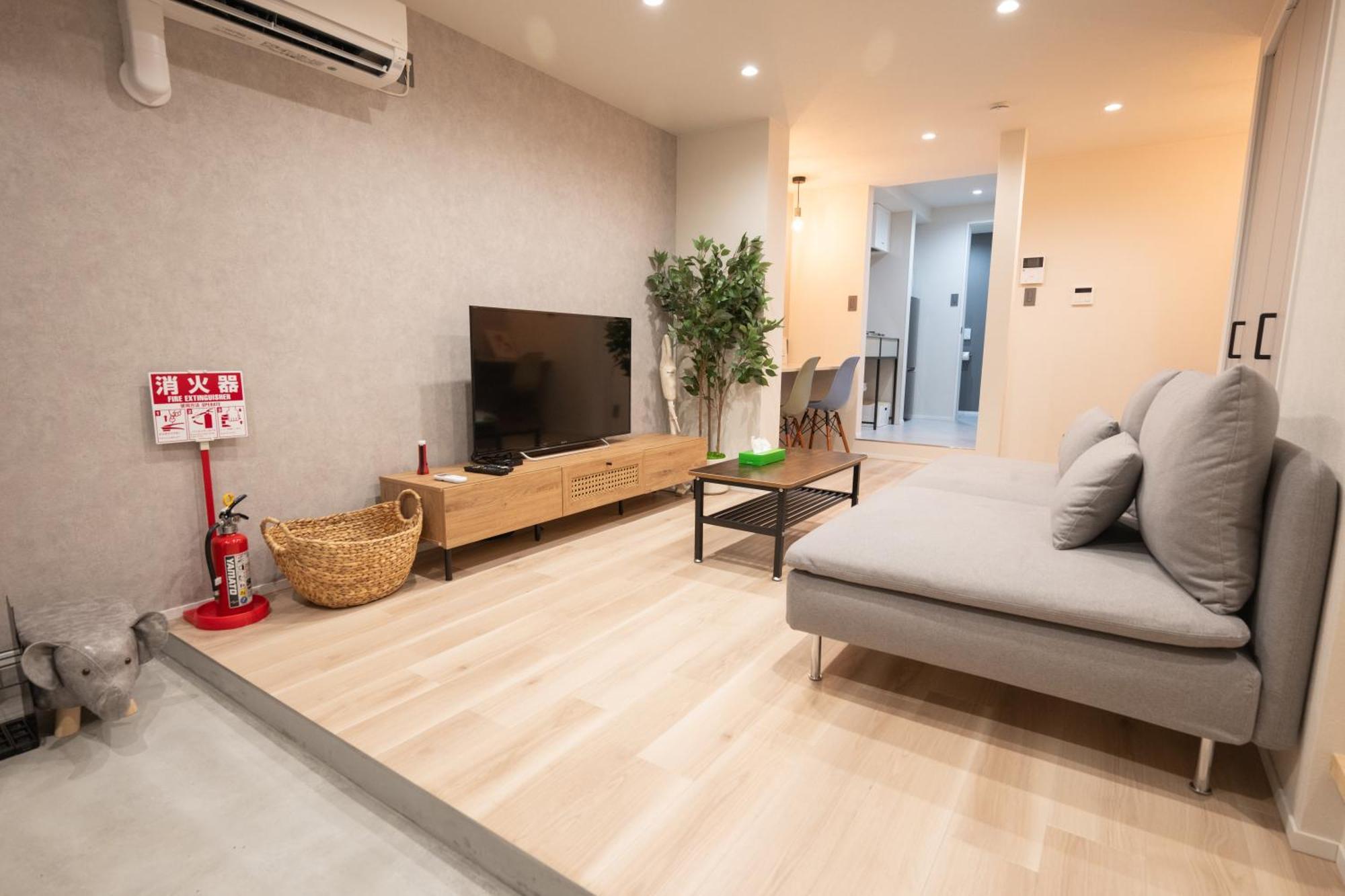 Official Trhouses 和居 汐羽 15 Minutes To Shinsaibashi, Kuromon Market And Namba