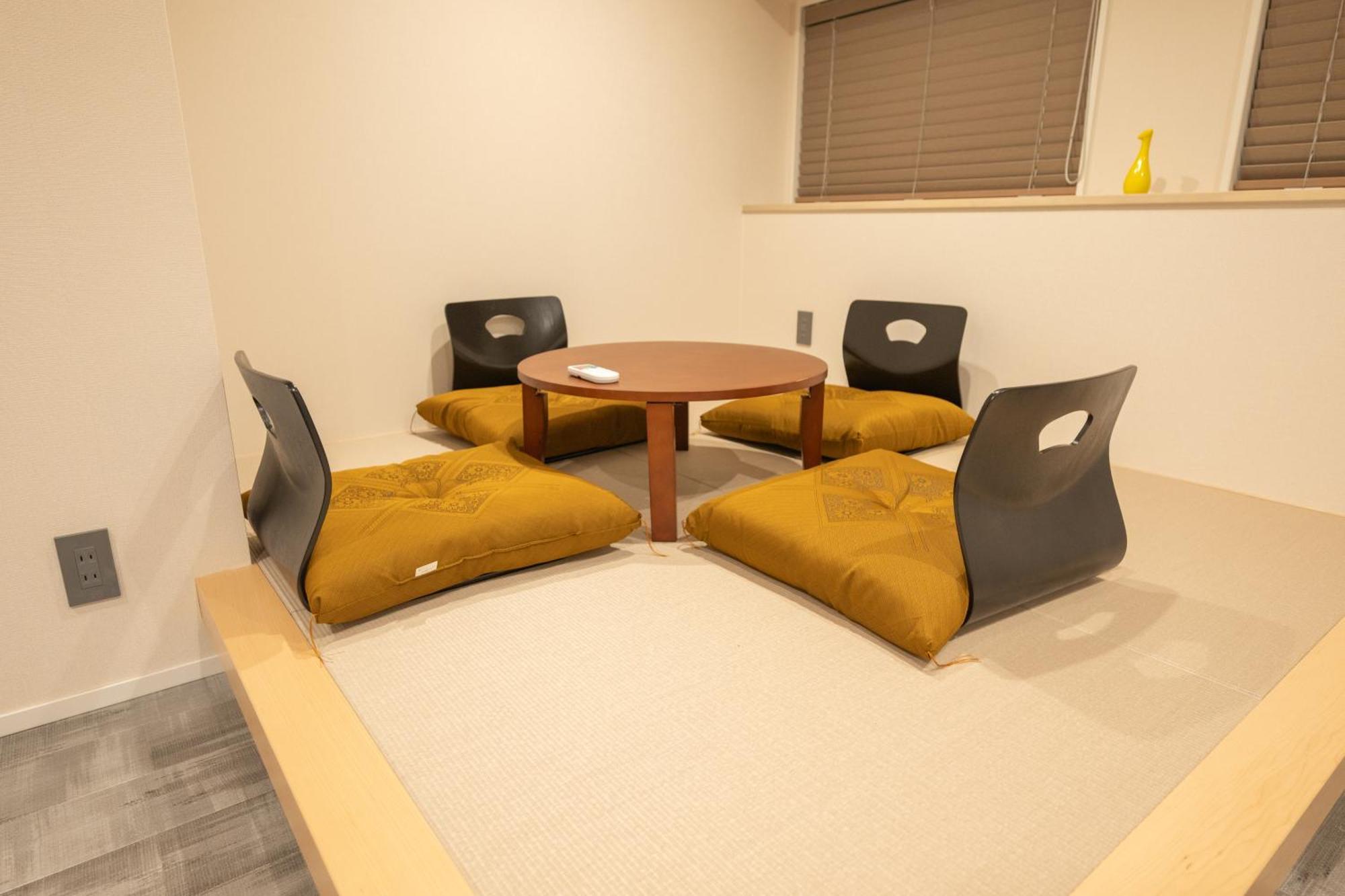 Apartment Official Trhouses 和居 汐羽 15 Minutes To Shinsaibashi, Kuromon Market And Namba